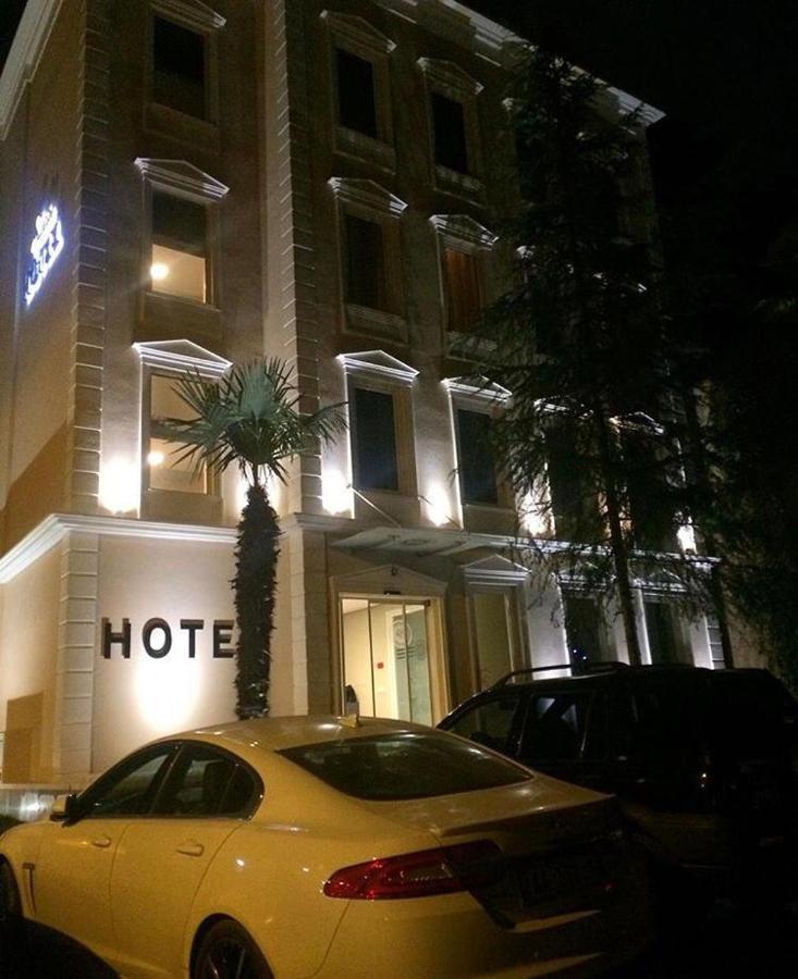 Soleo Hotel Tirana Exterior photo